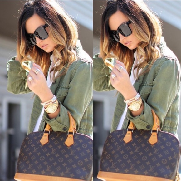 Louis Vuitton Handbags - ✅Final Price✅Classic chic satchel By Louis Vuitton